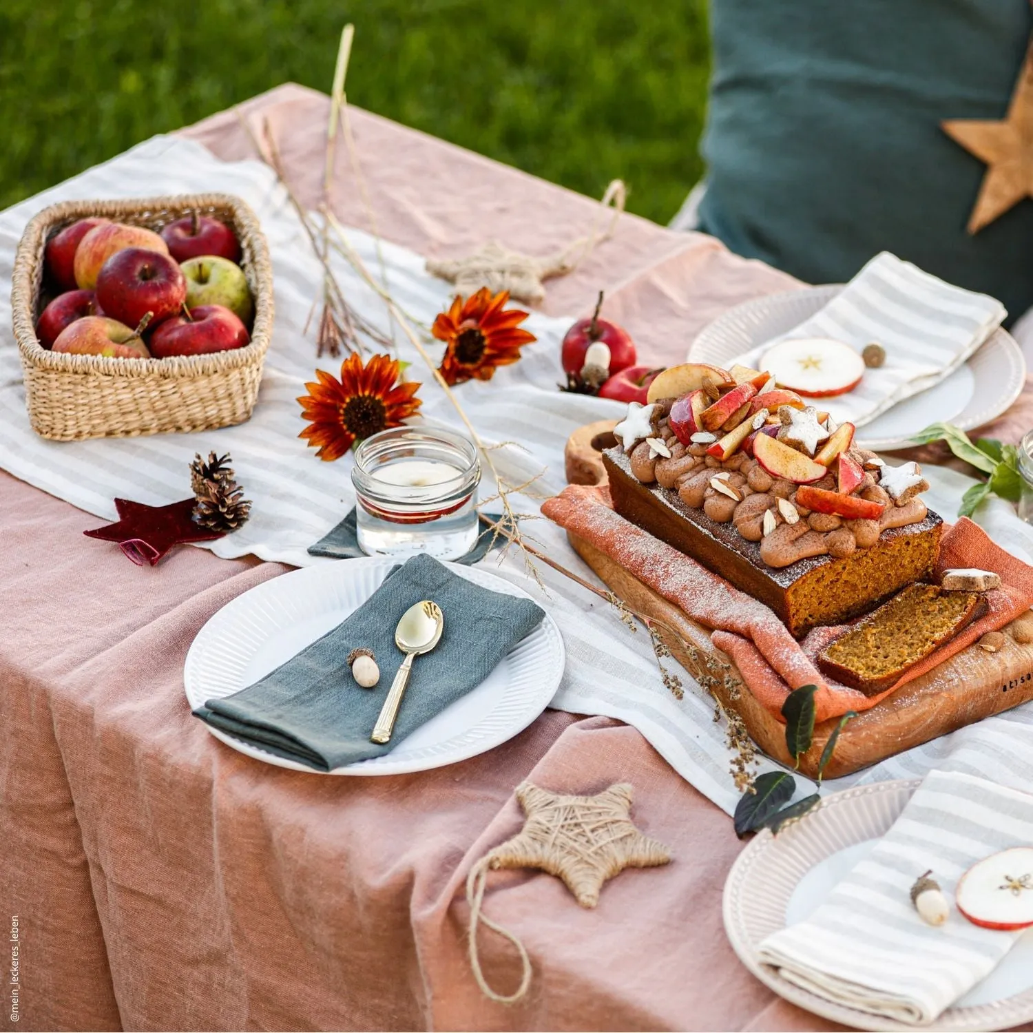 Cafe Creme Linen Tablecloth