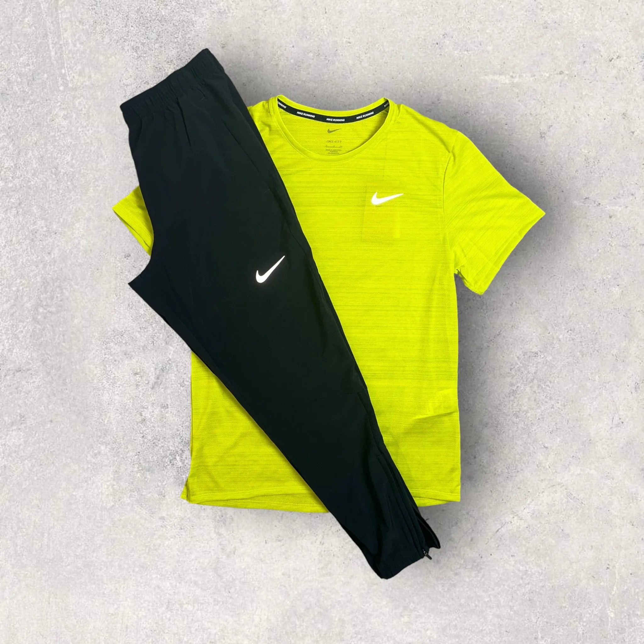 NIKE MILER BREATHE CACTUS / DRI-FIT JOGGING BOTTOMS - BLACK