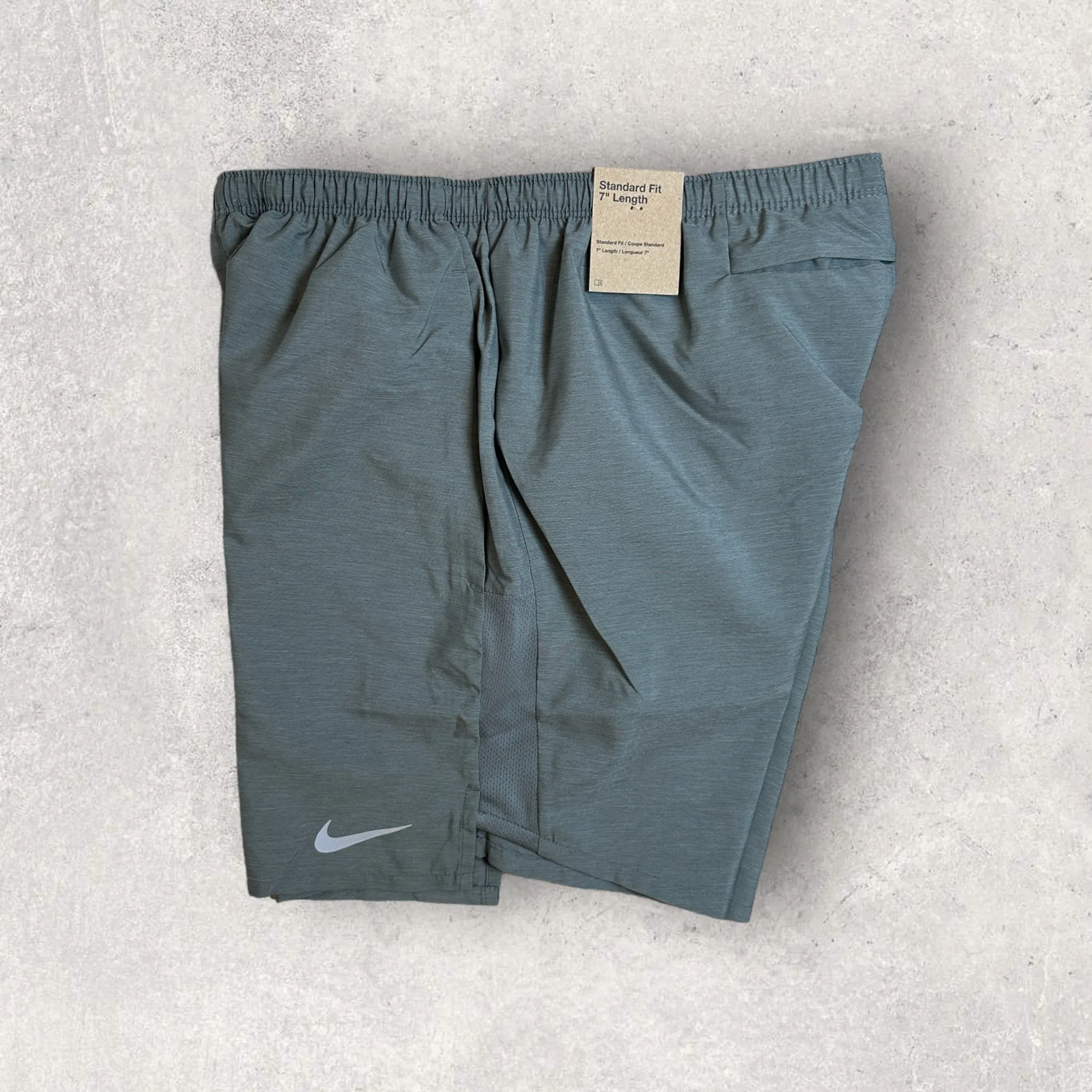 NIKE PACER 1/4 ZIP/SHORT SET - GREY