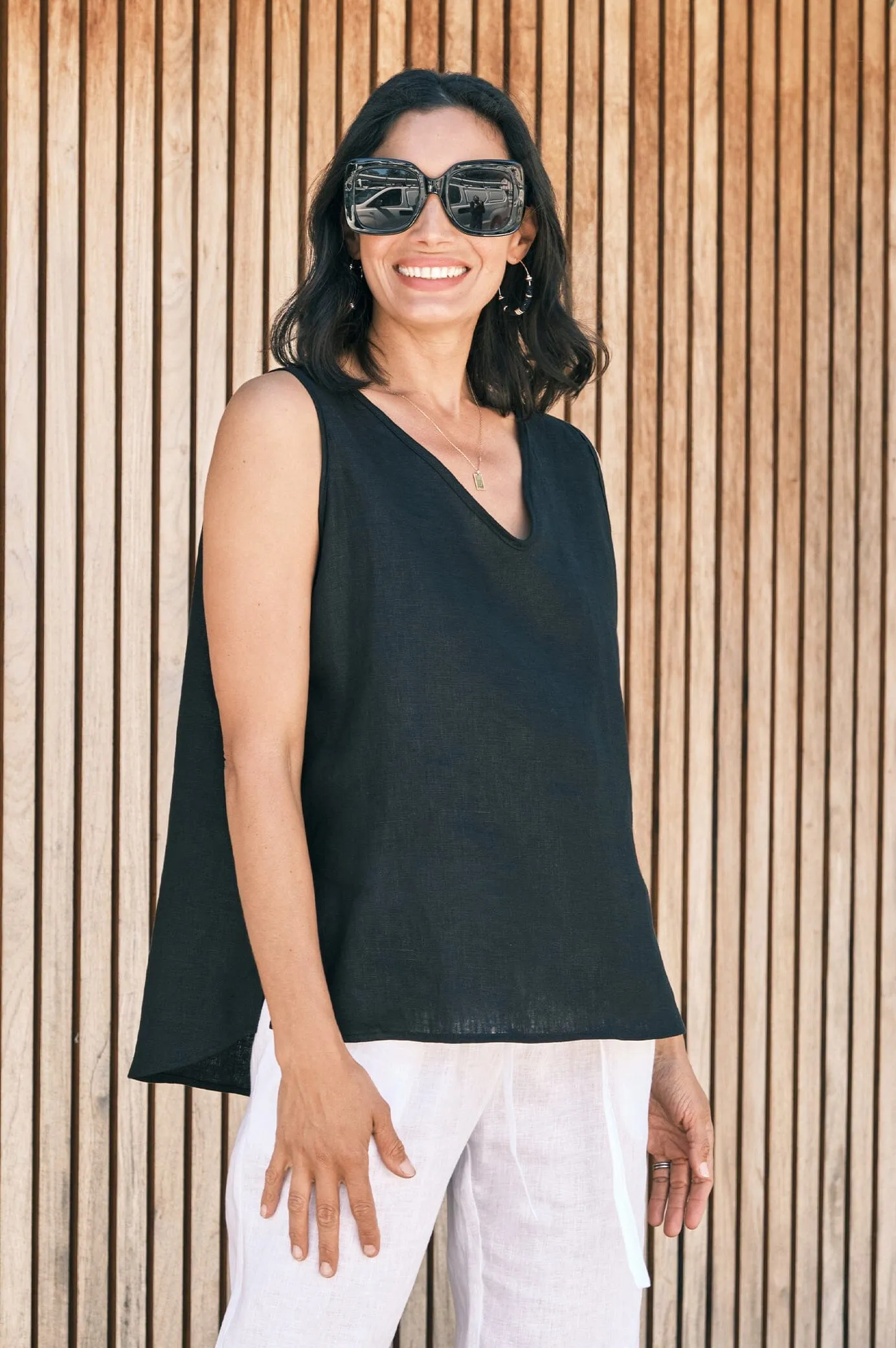 Zoe Linen Sleeveless Top Black